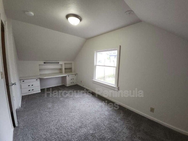 Building Photo - 1702 Wheaton Wy