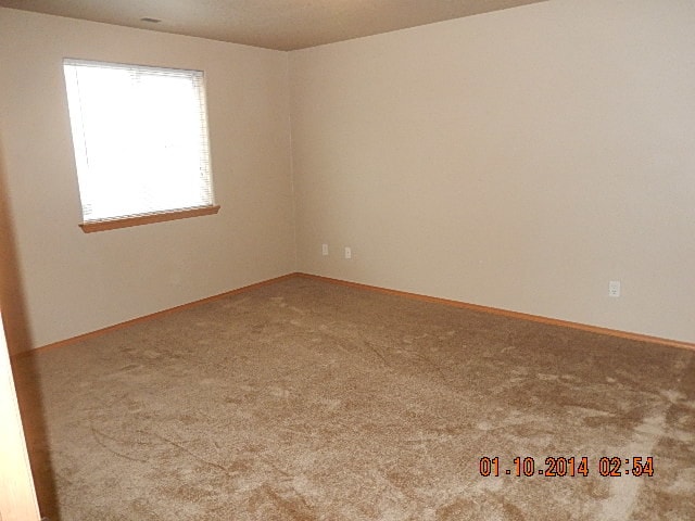 Building Photo - 3151 Park Ave NE