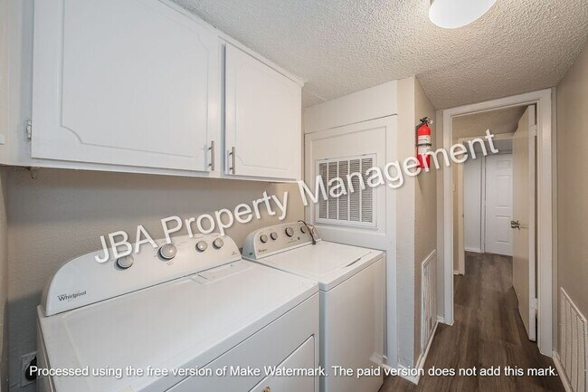 Building Photo - 1754 Farleigh Ct