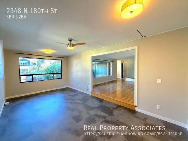 Building Photo - 2348 N 180th St