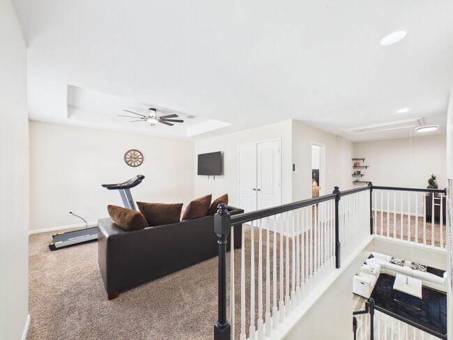 Building Photo - 9426 Russeff Field Ln