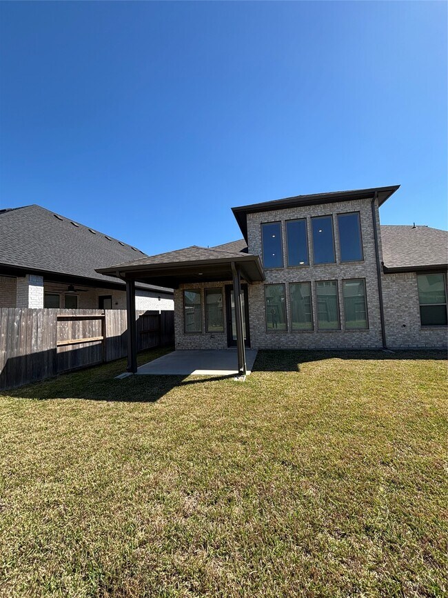 Building Photo - 10715 Verdant Hl