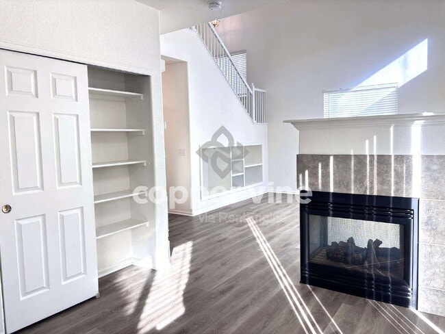 Building Photo - 2538 E 127th Ct