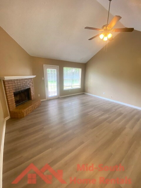 Building Photo - 4417 Willow Springs Cove