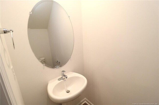 Building Photo - 5810 Brambleberry Way