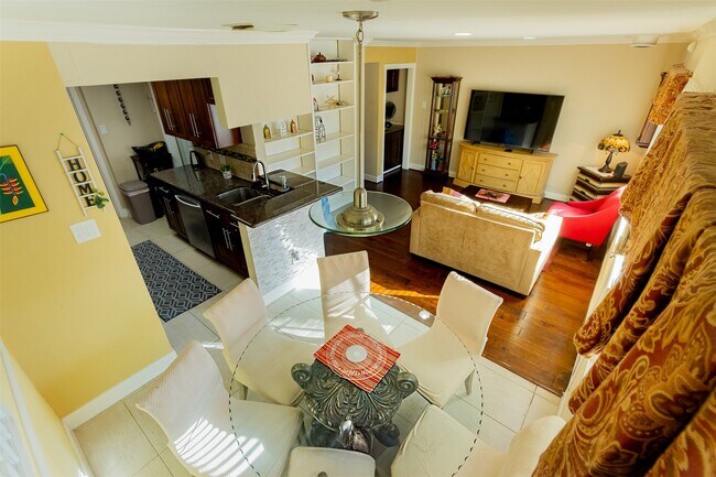 Building Photo - 14357 Misty Meadow Ln