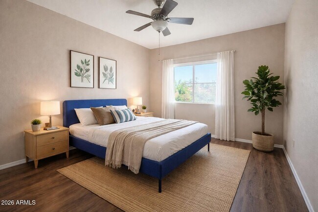 Building Photo - 3830 E Lakewood Pkwy E