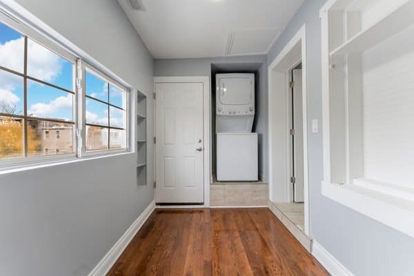 Building Photo - 1215 N Harding Ave