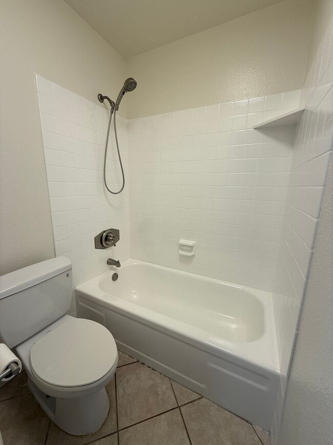 Building Photo - Poway Home with Pool/Spa