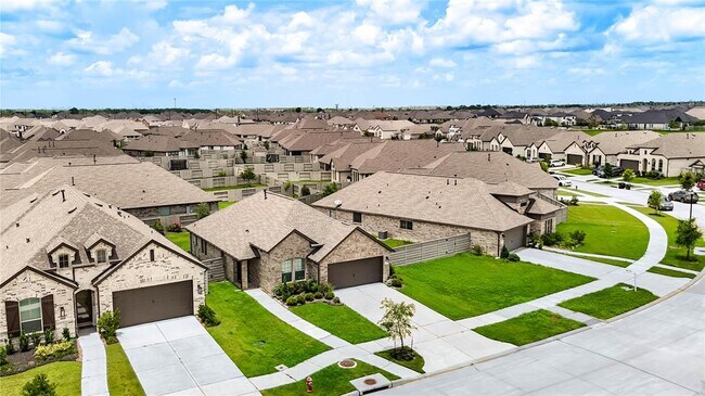 Building Photo - 4806 Cedar Butte Ln