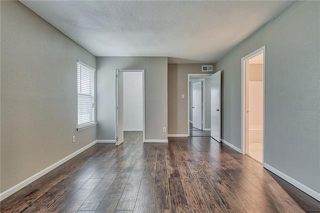 Building Photo - 1472 Rockshire Dr
