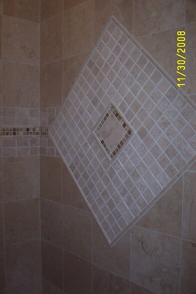 Building Photo - 16-22 Eberlin Dr