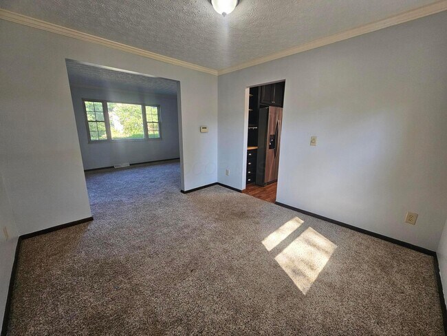 Building Photo - 6648 Kennerdown St