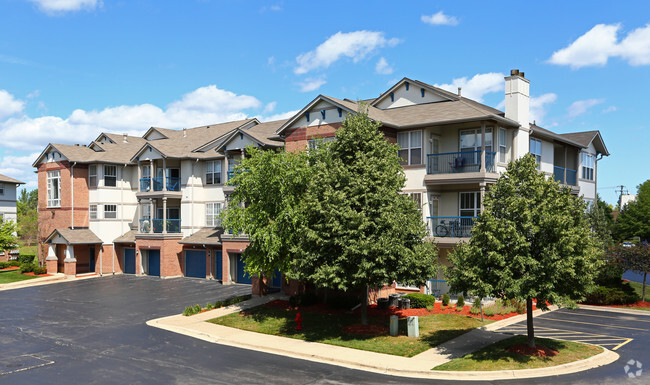 Building Photo - The Landings of Lake Zurich