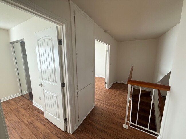 Building Photo - Gorgeous and Upgraded 4 Bed, 2.5 Bath Two-Story in Villa Portofino!