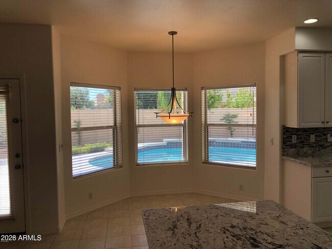 Building Photo - 3169 E Desert Flower Ln