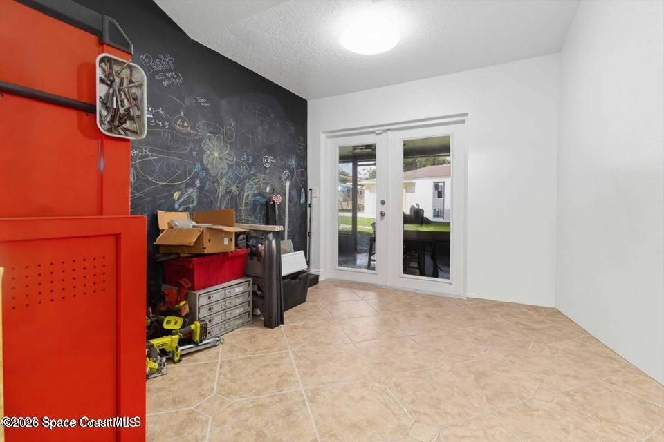 Building Photo - 1280 US-1