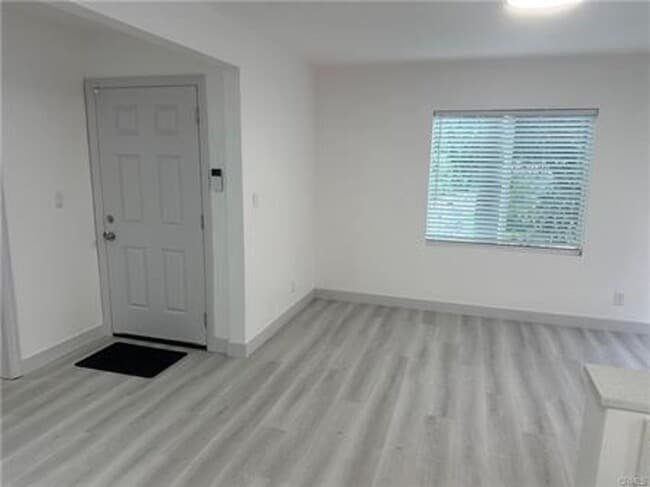Building Photo - Secluded & Spacious La Mesa home available...