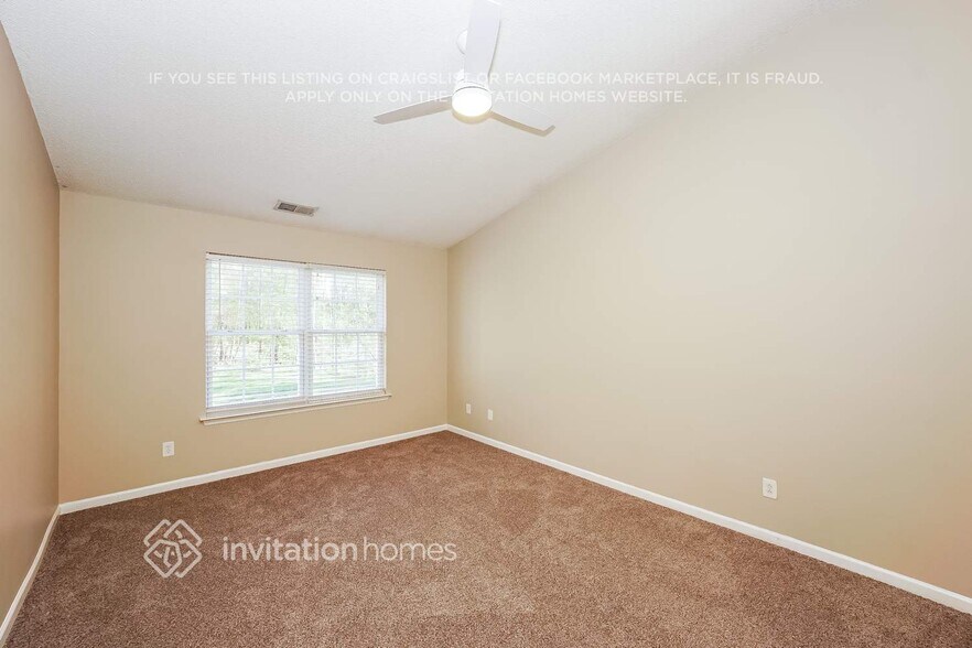 Building Photo - 6625 Forest Cross Dr