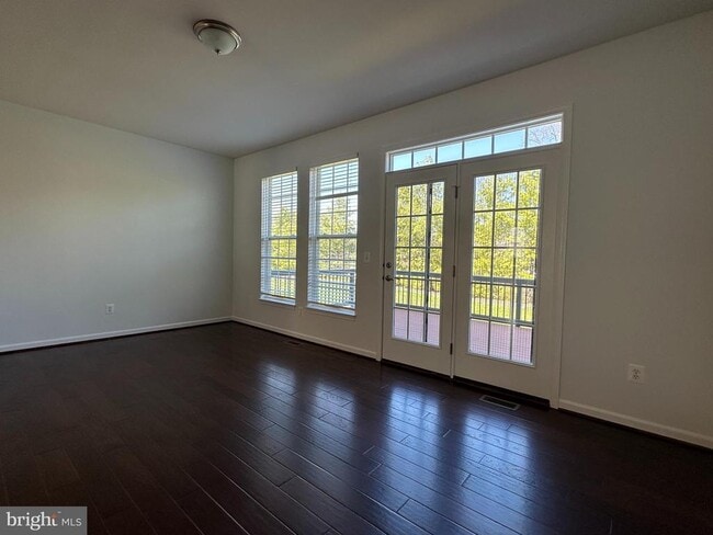 Building Photo - 25274 Gothic Square