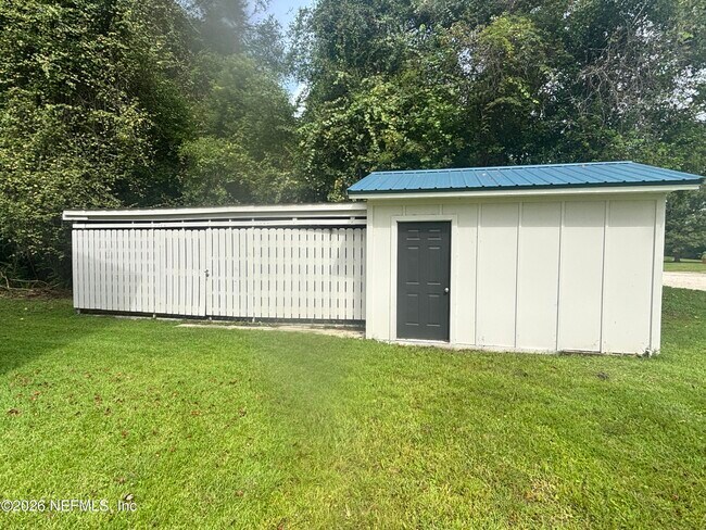 Building Photo - 44259 Artesian Blvd