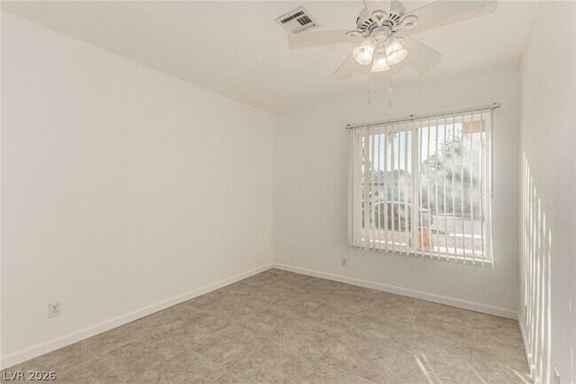 Building Photo - 6358 Meadowlark Ln