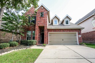 Building Photo - 20130 Emerald Mountain Dr
