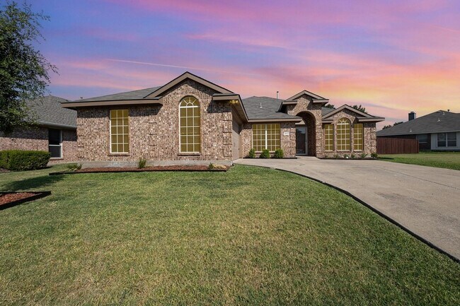 Primary Photo - 1817 Eastfork Ln