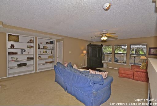 Building Photo - 9614 Fern Crest