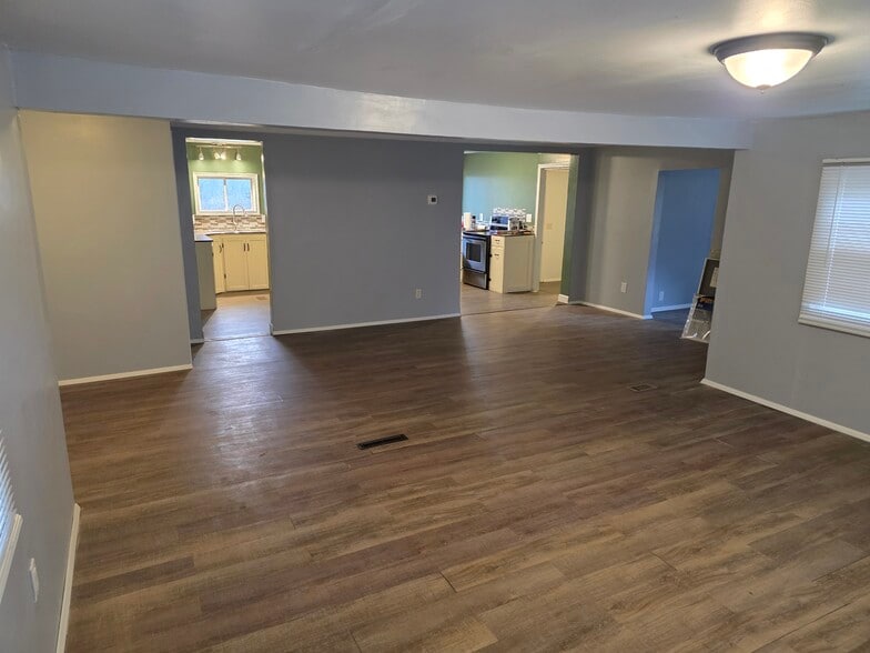 Livingroom - E3338 690th Ave