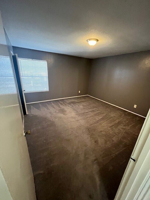 Building Photo - 5550 N Braeswood Blvd