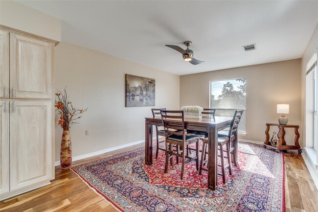 Building Photo - 5710 Misty Hill Cove