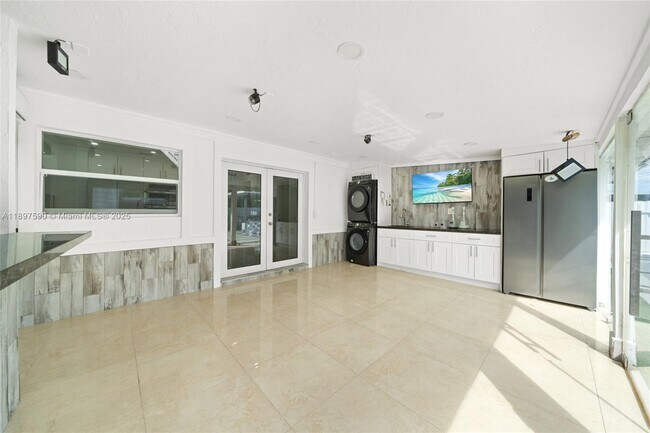 Building Photo - 845 NW 2nd St