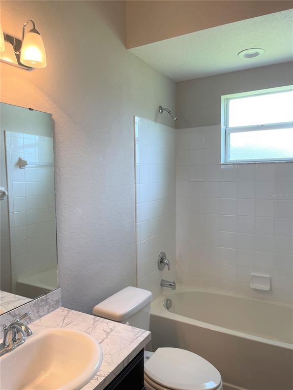 Building Photo - 3676 Peregrine Wy