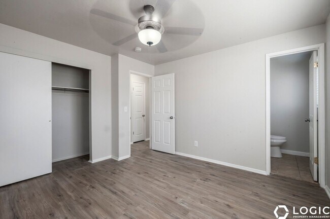 Building Photo - 7338 Rusty Dr