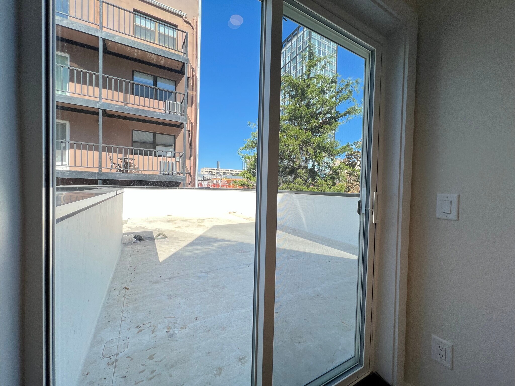 Unit 2B - 46 Van Reipen Ave