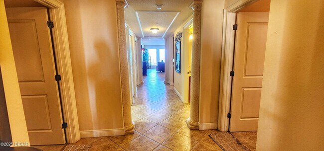 Building Photo - 2901 S Atlantic Ave