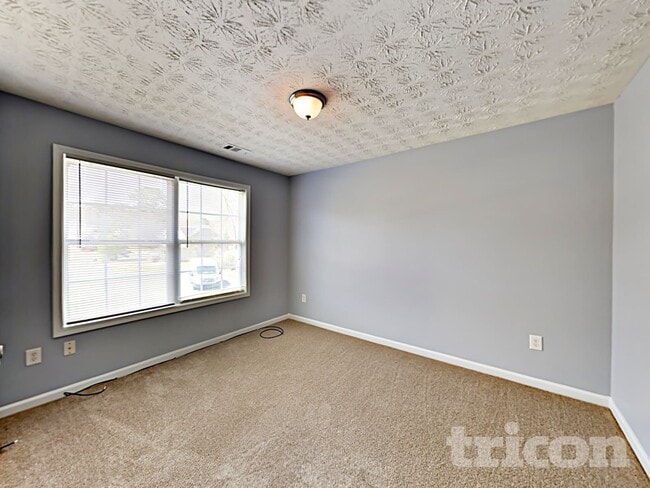 Building Photo - 1710 Meadow Trace