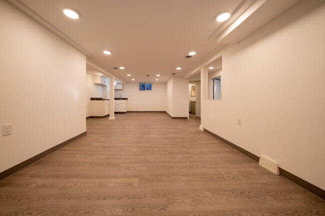 Building Photo - 6045 3rd Ave S