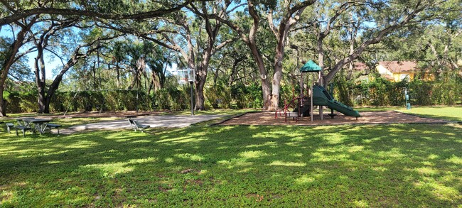 Building Photo - 5308 Paradise Cay Cir