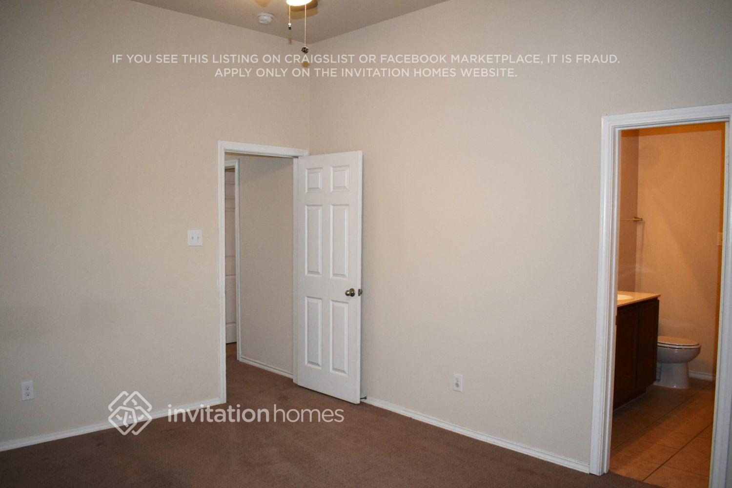 Building Photo - 5544 Thunder Bay Dr