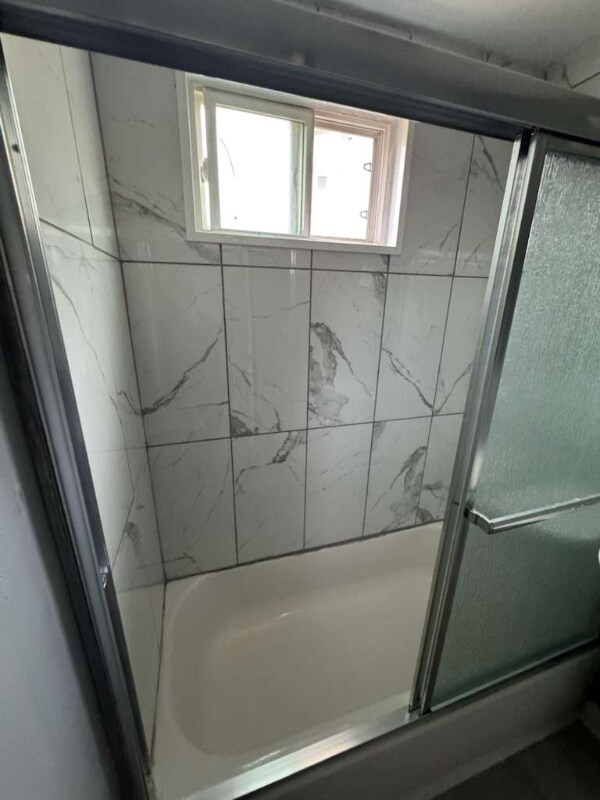 Building Photo - 201 Chandler Dr