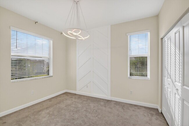 Building Photo - 4839 Navali Dr