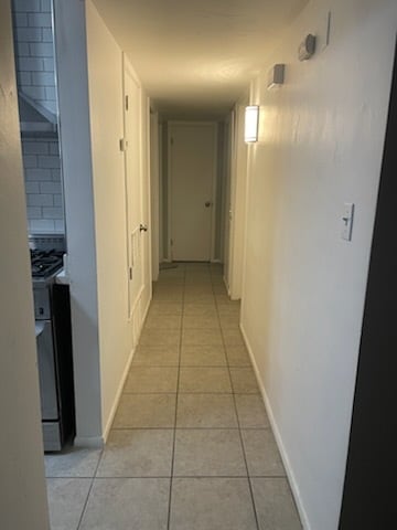 Building Photo - 704 S Margo Dr
