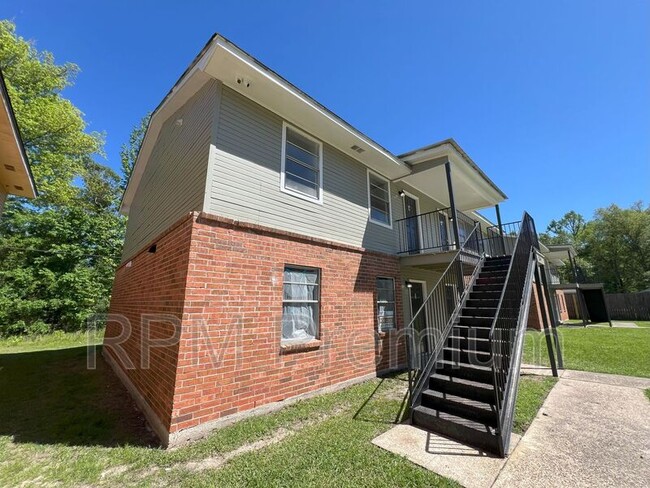 Primary Photo - 5149 Baker Blvd