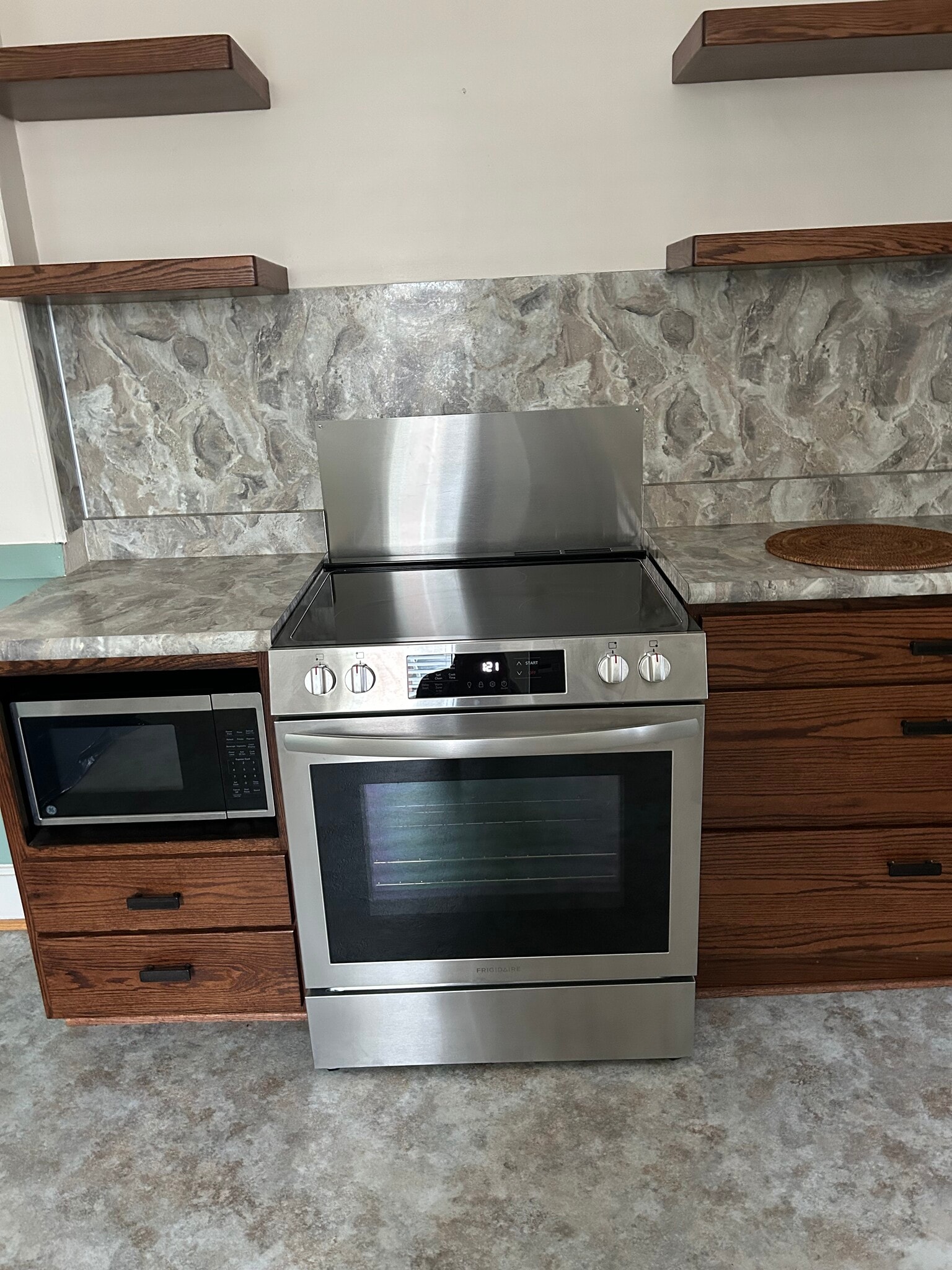 Building Photo - 1203 Market St