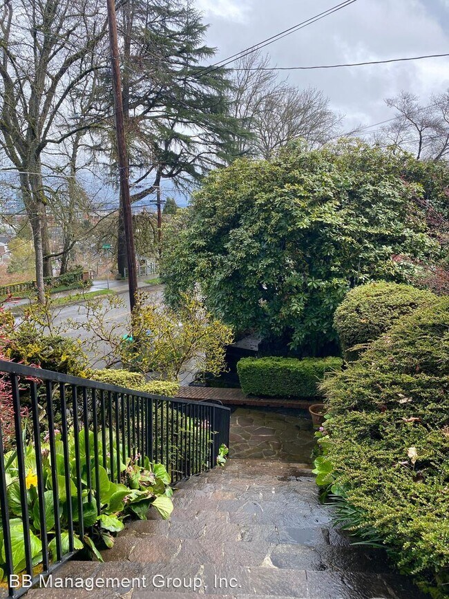 5 br, 4.5 bath House 2668 NW Cornell Rd 2668 NW Cornell Rd Portland OR 97210 Apartment Finder