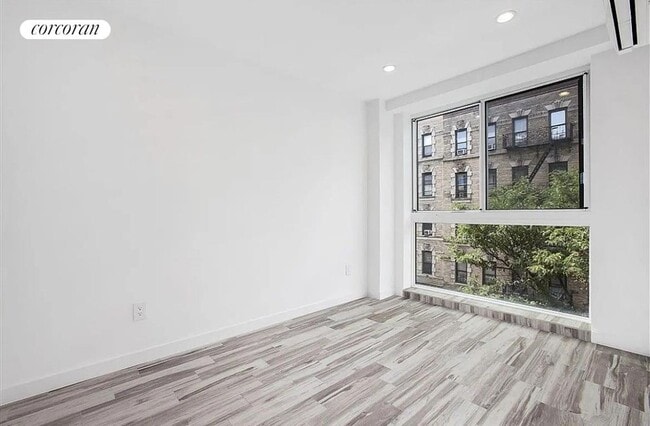 Building Photo - 517 W 134th St