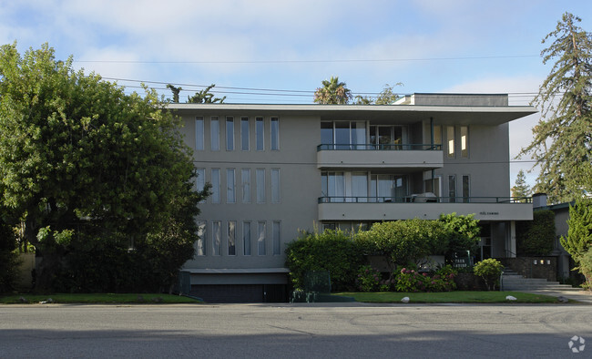 Primary Photo - 15 El Camino Real