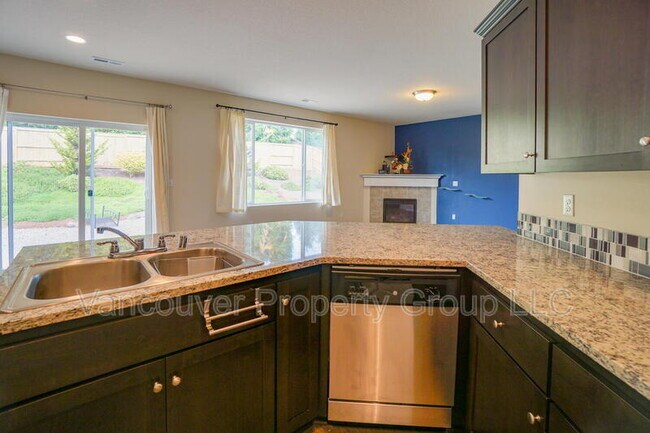 Building Photo - 2273 S Red Tail Loop
